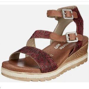 Remonte Fire Red Embossed Leather Gladiator Low Platform Sandals Sz 40
